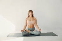 Yoga toevoegen aan je dagelijkse routine? Doen!